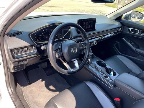 Certified 2024 Honda Civic Touring image 8