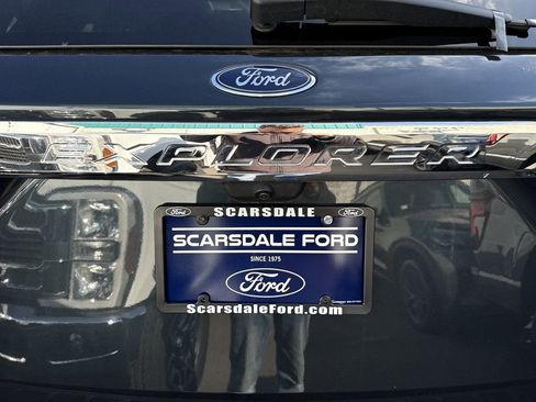 Used 2023 Ford Explorer XLT image 37