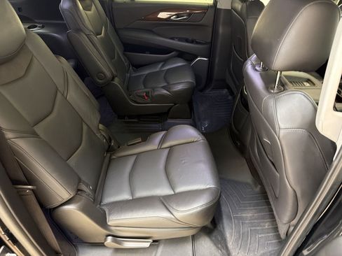 Used 2020 Cadillac Escalade ESV Premium Luxury AWD/4WD image 28