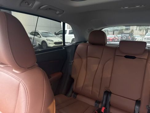 Used 2022 Audi Q8 Premium Plus w/ Premium Plus Package image 15