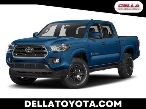 Used 2018 Toyota Tacoma SR5 AWD/4WD image 65