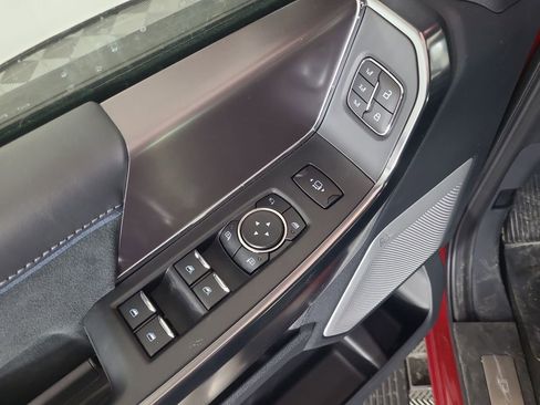 New 2026 Ford F250 Platinum w/ Tremor Off-Road Package image 19