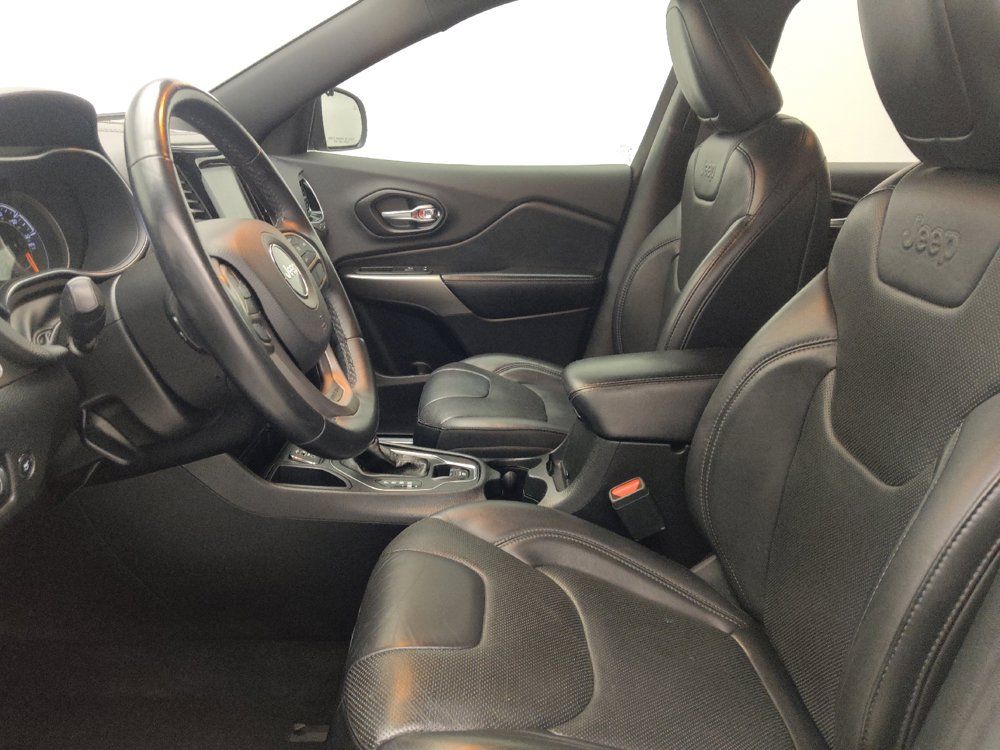 Used 2019 Jeep Cherokee High Altitude FWD image 17