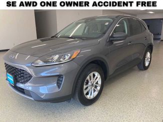 Used 2022 Ford Escape SE video 1