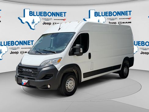 Used 2026 RAM ProMaster 2500 w/ Convenience Group FWD image 1