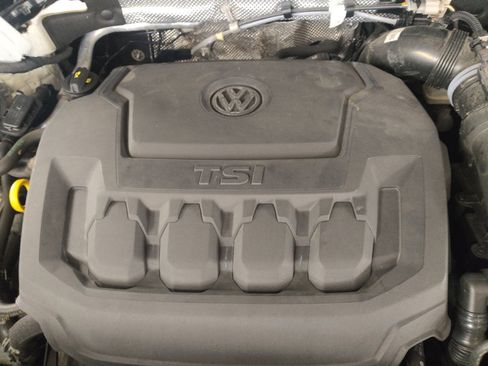 Used 2024 Volkswagen Tiguan SE FWD image 30