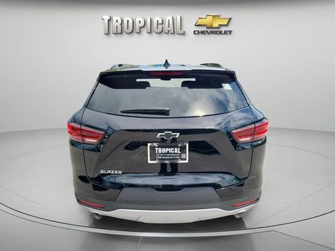 New 2026 Chevrolet Blazer LT w/ Convenience Package FWD image 4