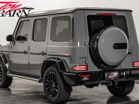 Used 2023 Mercedes-Benz G 550 image 3