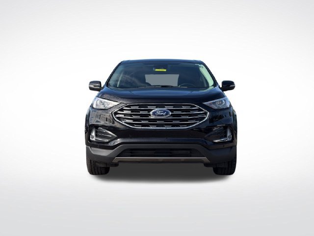 Used 2024 Ford Edge Titanium AWD/4WD image 2