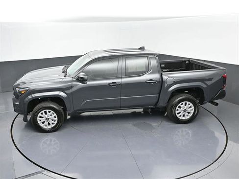 Certified 2026 Toyota Tacoma SR RWD image 40