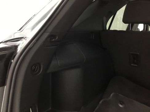 Used 2023 Chevrolet Equinox LS AWD/4WD image 17