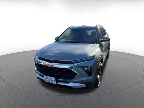 Used 2025 Chevrolet TrailBlazer LT image 7