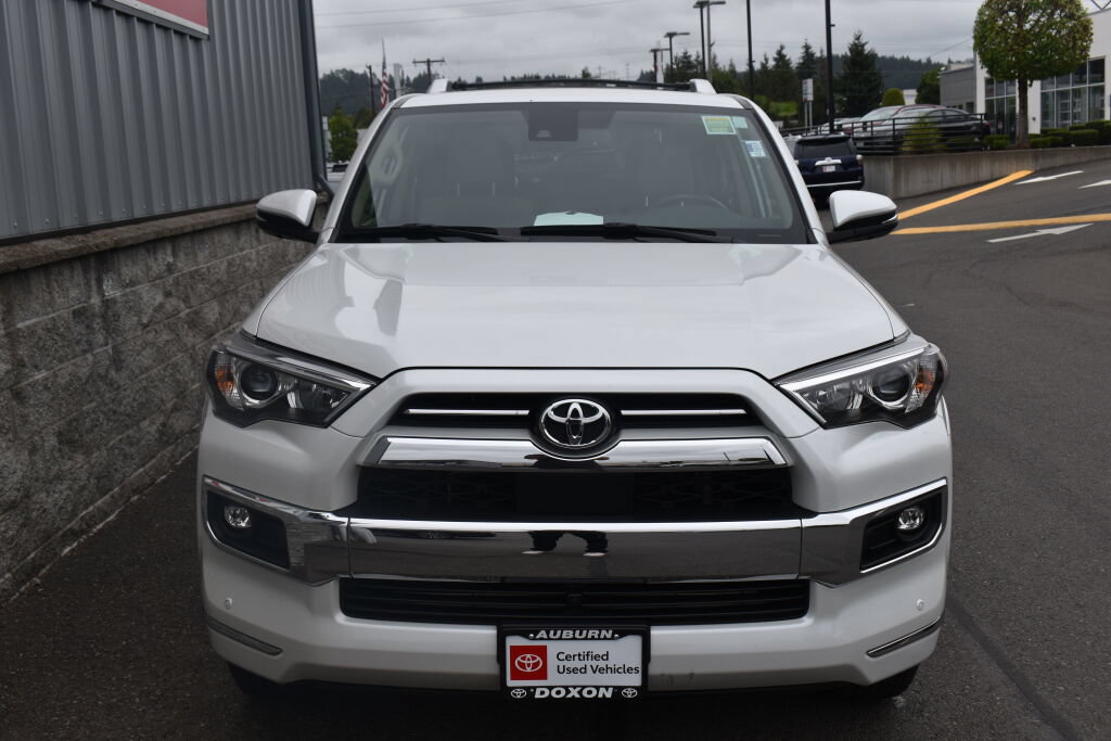 Certified 2024 Toyota 4Runner Limited AWD/4WD image 2
