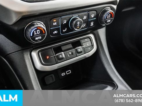 Used 2023 GMC Acadia SLT FWD image 43