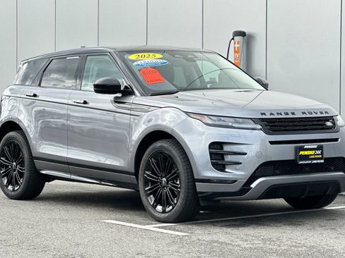 Used 2025 Land Rover Range Rover Evoque Dynamic SE image 7
