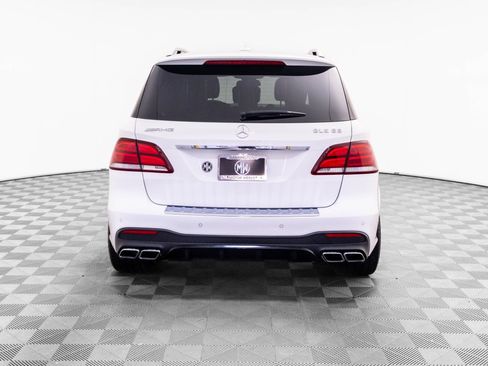 Used 2016 Mercedes-Benz GLE 63 AMG 4MATIC image 4