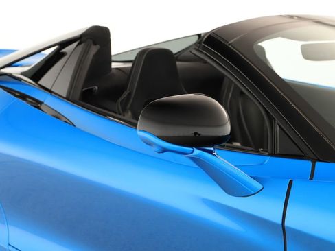 Used 2024 McLaren 750S Spider RWD image 35