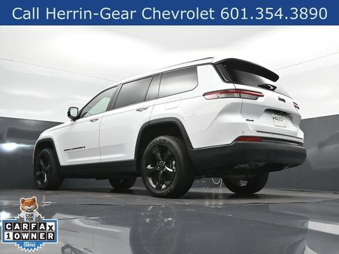 Used 2025 Jeep Grand Cherokee L Altitude AWD/4WD image 36