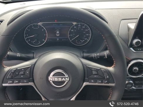 New 2025 Nissan Sentra SR image 19