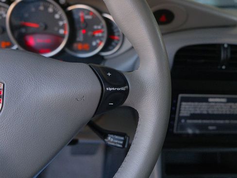 Used 2002 Porsche 911 Carrera image 20