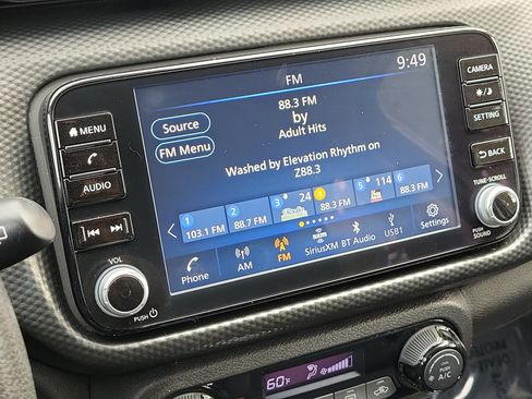 Certified 2022 Nissan Kicks SV FWD image 27