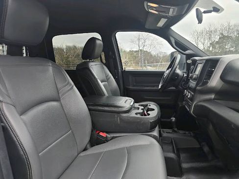 Used 2024 RAM 3500 Tradesman AWD/4WD image 17
