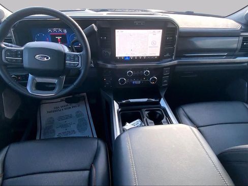 Certified 2025 Ford F250 Lariat w/ Lariat Ultimate Package AWD/4WD image 16