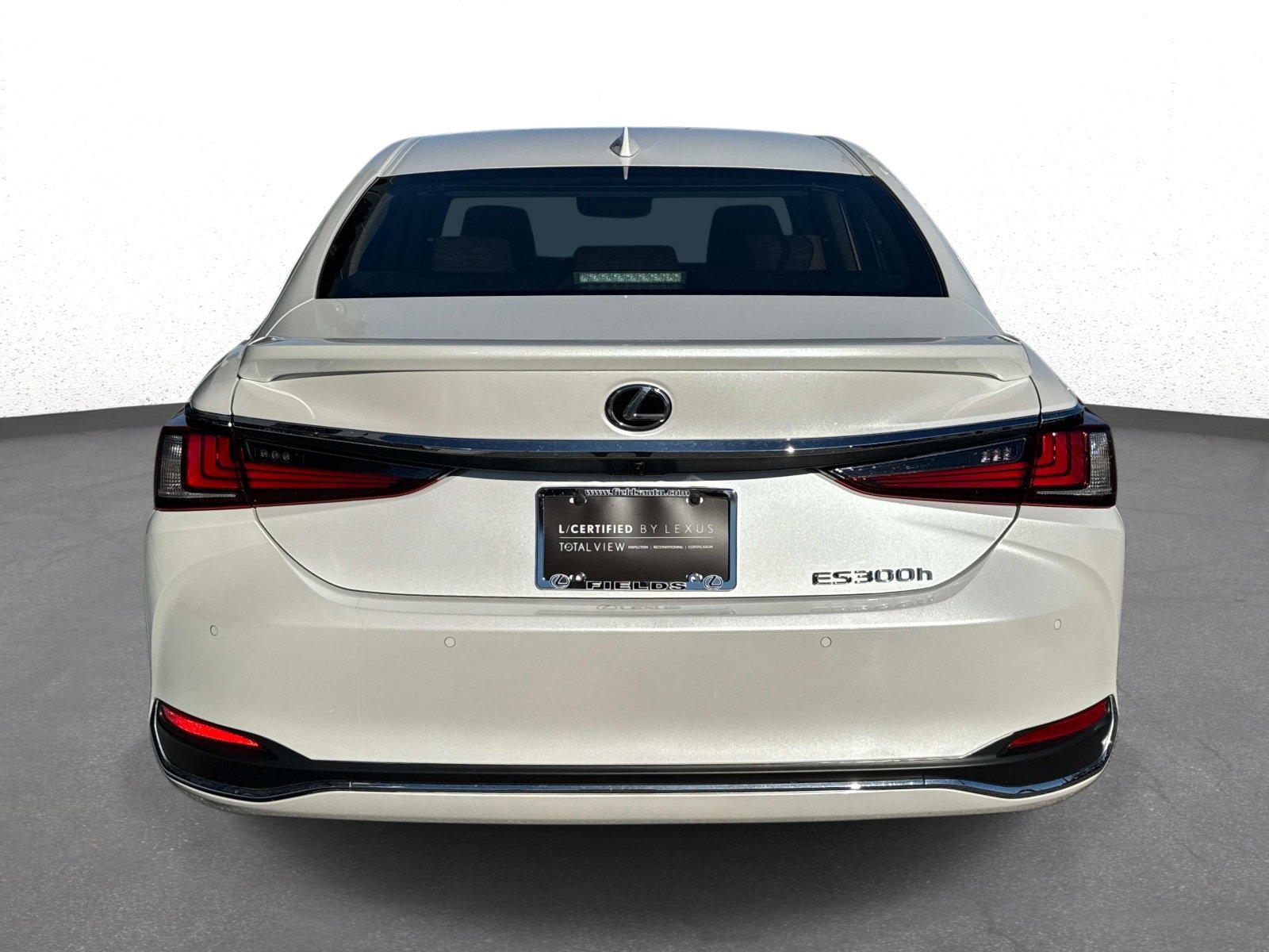 Used 2024 Lexus ES 300h w/ Premium Package FWD image 4