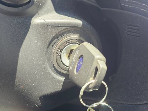 Used 2025 Subaru Outback AWD/4WD image 24