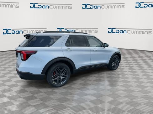 New 2026 Ford Explorer ST w/ Sun And Sound Package AWD/4WD image 8