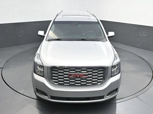 Used 2018 GMC Yukon XL Denali w/ Denali Ultimate Package AWD/4WD image 37