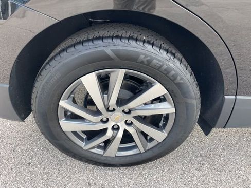 Certified 2023 Chevrolet Equinox Premier FWD image 31