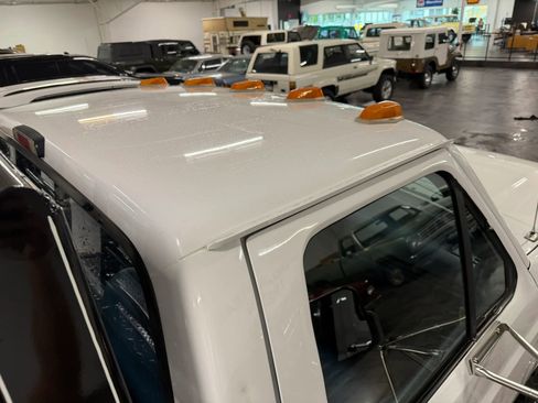 Used 1997 Ford F350 4x4 Regular Cab image 31