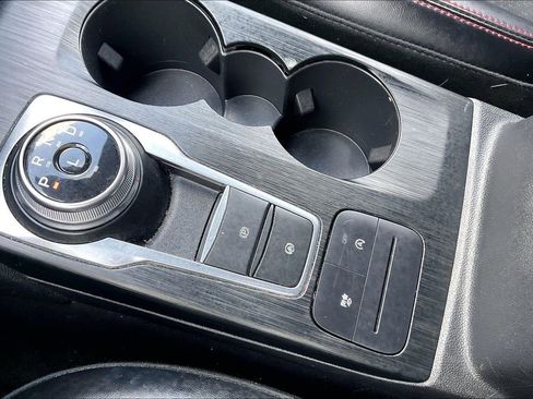 Certified 2024 Ford Escape ST-Line w/ Cold Weather Package image 23