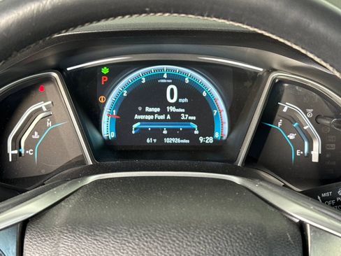 Used 2016 Honda Civic Touring image 19