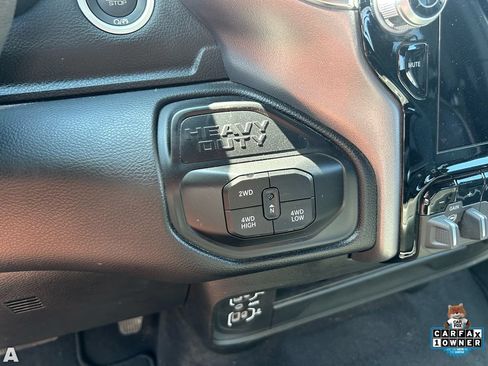 Used 2026 RAM 2500 Laramie AWD/4WD image 8