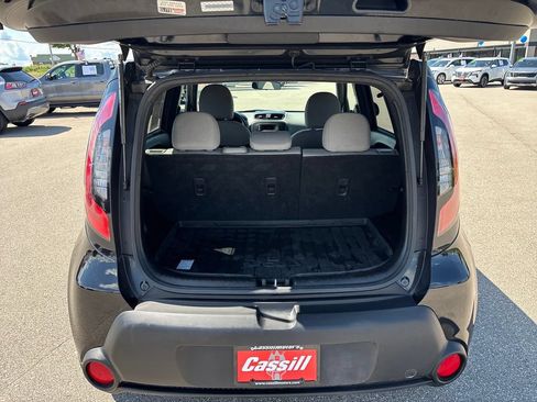 Used 2014 Kia Soul FWD image 22