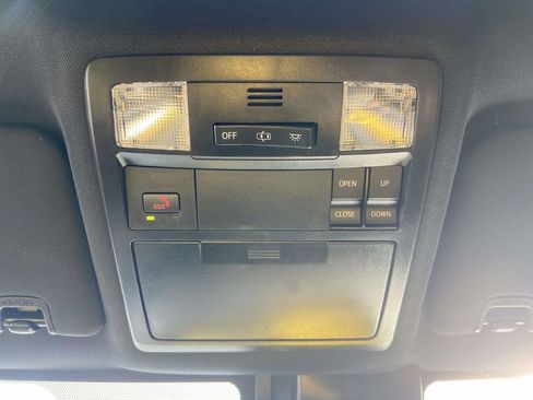 Used 2023 Toyota Tacoma TRD Sport w/ TRD Premium Sport Package RWD image 23