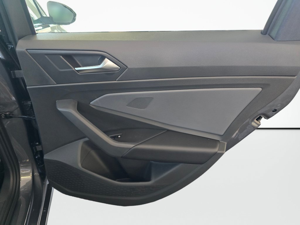 New 2026 Volkswagen Jetta SEL FWD image 40