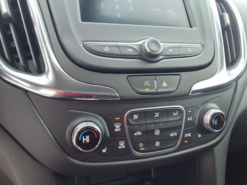 Used 2023 Chevrolet Equinox LT AWD/4WD image 19