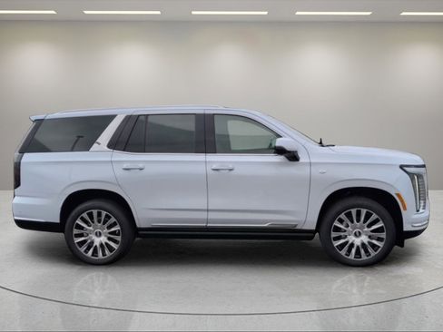 New 2026 Cadillac Escalade Platinum Luxury image 2