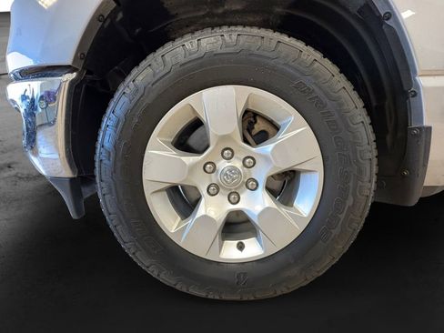 Used 2022 RAM 1500 Big Horn AWD/4WD image 9