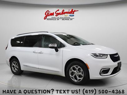 Used 2023 Chrysler Pacifica Limited