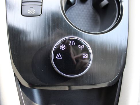 Certified 2023 Nissan Rogue SL w/ SL Premium Package image 20