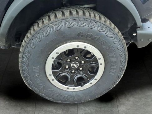 Used 2021 Ford Bronco Big Bend w/ Sasquatch Package AWD/4WD image 6
