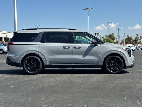 New 2026 Kia Carnival SX w/ SX Dark Edition Package image 2