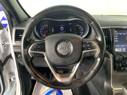 Used 2018 Jeep Grand Cherokee Limited RWD image 21