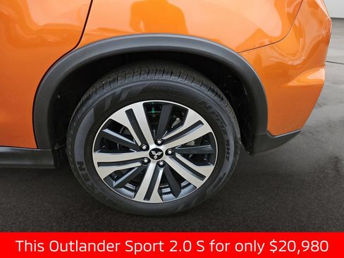 Used 2025 Mitsubishi Outlander Sport AWD image 46