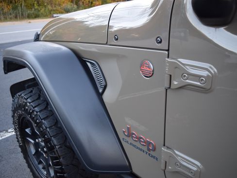 Used 2020 Jeep Gladiator Mojave image 10