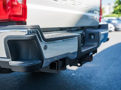 Used 2023 Ford F350 Lariat w/ Chrome Package AWD/4WD image 8